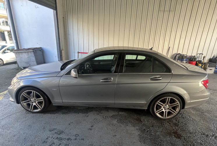 MERCEDES CLASSE C 220 2.2 170 AVANTGARDE 