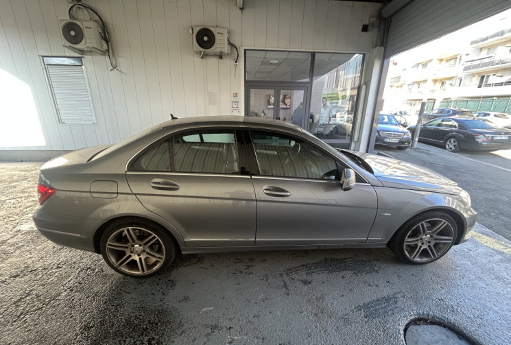 MERCEDES CLASSE C 220 2.2 170 AVANTGARDE 