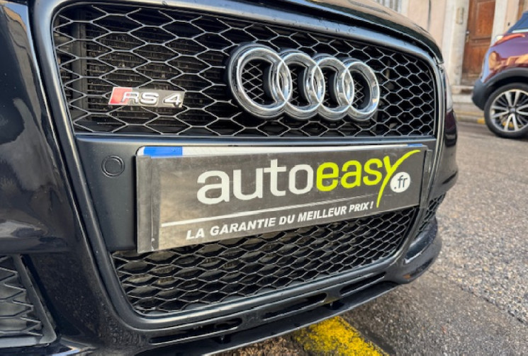 AUDI RS4 full black sedan B7 4.2 fsi 420 cv origine FRANCE / SIEGES F1 / XENON / BOSE / GPS / 
