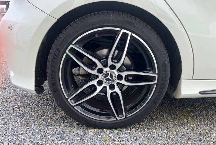 MERCEDES CLASSE A A180 Fascination AMG facelift