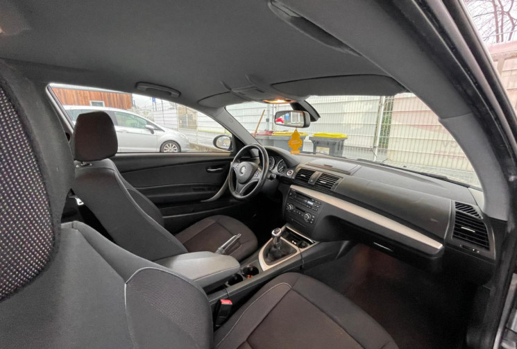 BMW SERIE 1 COUPE 125I  - 218 CV - PACK LUXE (E82)  - TRES BON ETAT - GARANTIE 6 MOIS