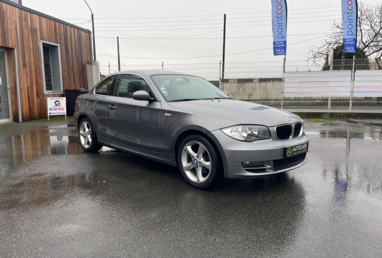 BMW SERIE 1 COUPE 125I  - 218 CV - PACK LUXE (E82)  - TRES BON ETAT - GARANTIE 6 MOIS