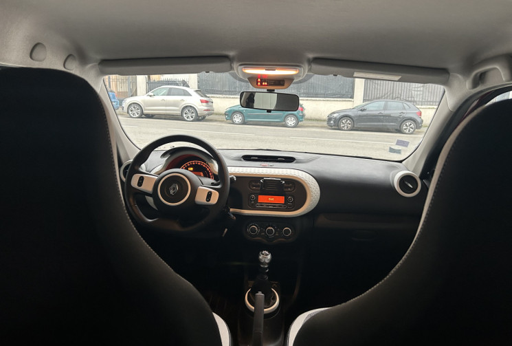 RENAULT TWINGO III 0.9 90 ZEN