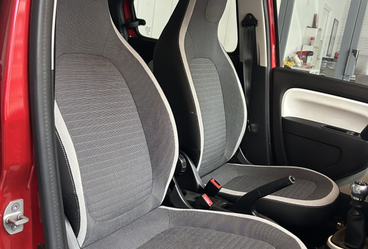 RENAULT TWINGO III 0.9 90 ZEN