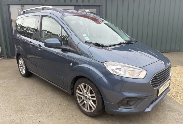 FORD Tourneo Courier 1.5 TDCI 100 BV6 S&S AMBIENTE