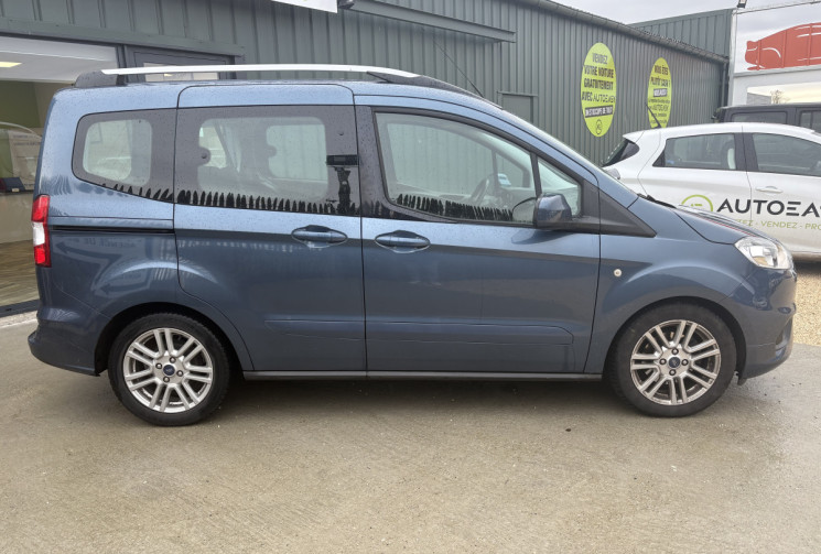 FORD Tourneo Courier 1.5 TDCI 100 BV6 S&S AMBIENTE