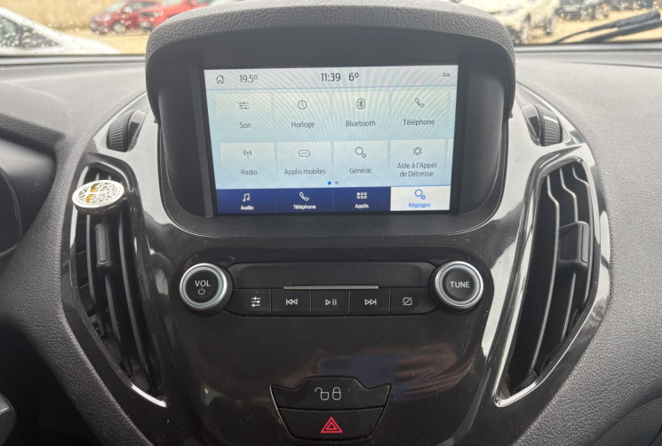 FORD Tourneo Courier 1.5 TDCI 100 BV6 S&S AMBIENTE