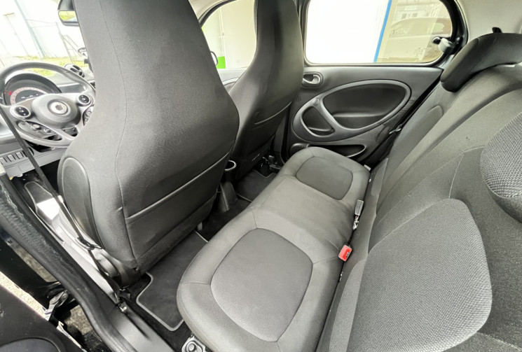 SMART FORFOUR EQ PASSION 82ch