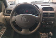 Renault Clio II 3 Portes Phase 2 1.5 dCi 65 cv AUTHENTIQUE 