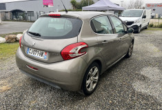 PEUGEOT 208 Allure 1.6l VTI 120