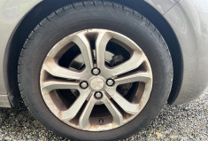 PEUGEOT 208 Allure 1.6l VTI 120