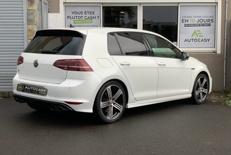 Volkswagen Golf  VII 4Motion R 2.0 TFSi DSG6 300 cv Blue Motion