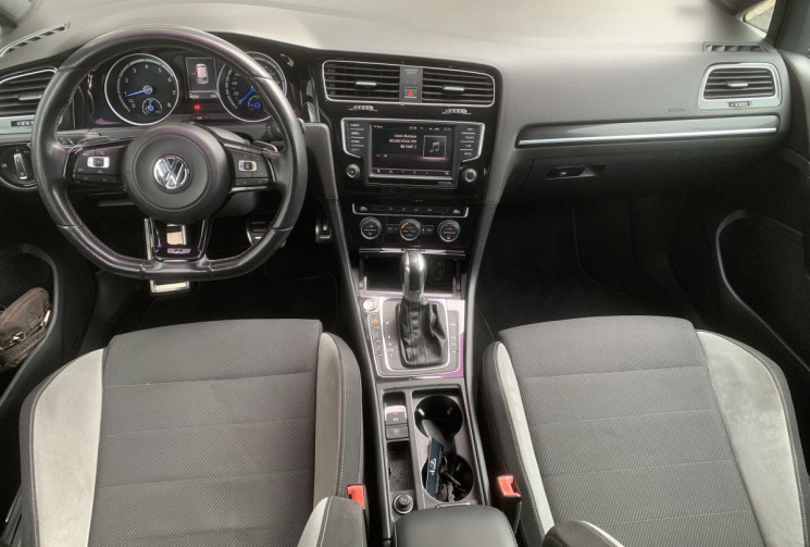 Volkswagen Golf  VII 4Motion R 2.0 TFSi DSG6 300 cv Blue Motion