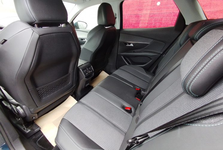 Peugeot 3008 (2) 1.5 BlueHDi 130 S&S Allure Pack EAT8