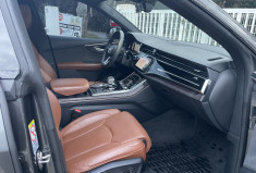 AUDI Q8 50 TDI 286 S-LINE * Français / Entretien Audi / Bang&Olufsen / Toit Ouvrant / Cuir ventilé