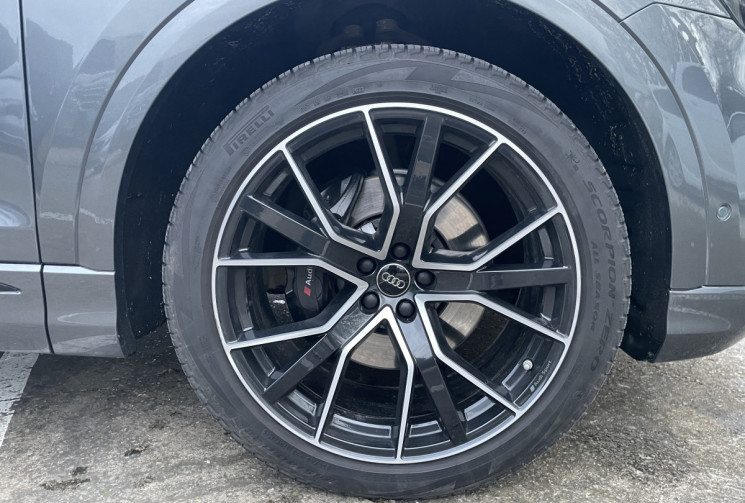 AUDI Q8 50 TDI 286 S-LINE * Français / Entretien Audi / Bang&Olufsen / Toit Ouvrant / Cuir ventilé