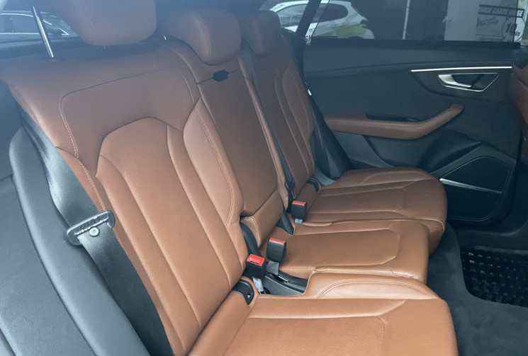 AUDI Q8 50 TDI 286 S-LINE * Français / Entretien Audi / Bang&Olufsen / Toit Ouvrant / Cuir ventilé