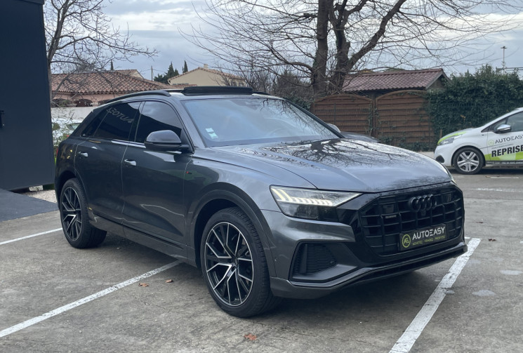 AUDI Q8 50 TDI 286 S-LINE * Français / Entretien Audi / Bang&Olufsen / Toit Ouvrant / Cuir ventilé