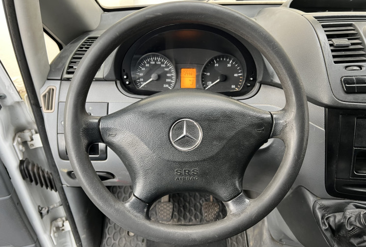 MERCEDES VITO  109 CDi 2.1CDI Fourgon court 95 cv