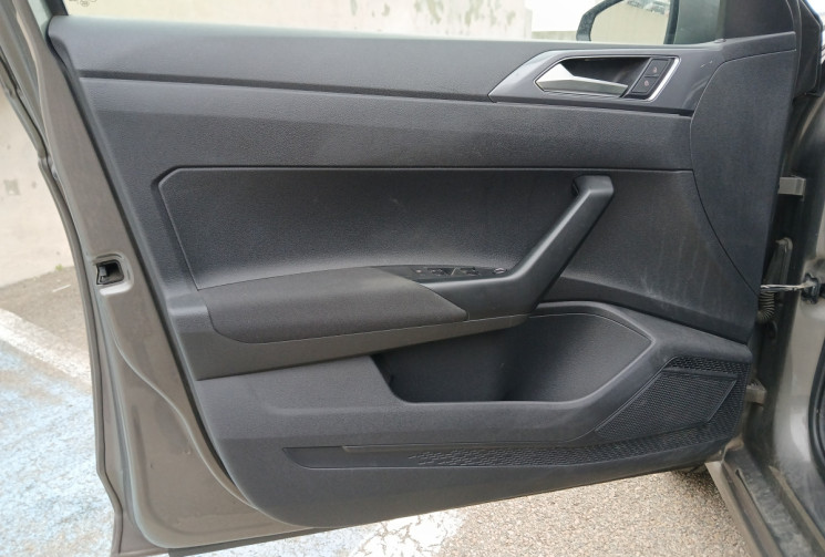 VOLKSWAGEN POLO 1.0 TSI CARAT EXCLUSIVE 115