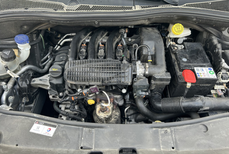 Peugeot 2008 Style 1.2 VTI  82 cv