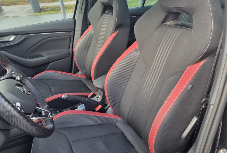 SKODA KAMIQ Monte-Carlo1.0 TSI Evo 110ch DSG7 * toit panoramique * carplay * sièges sport *         