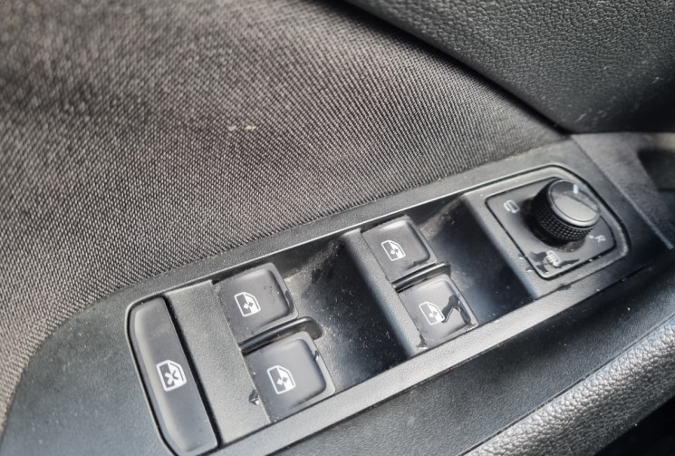 SKODA KAMIQ Monte-Carlo1.0 TSI Evo 110ch DSG7 * toit panoramique * carplay * sièges sport *         