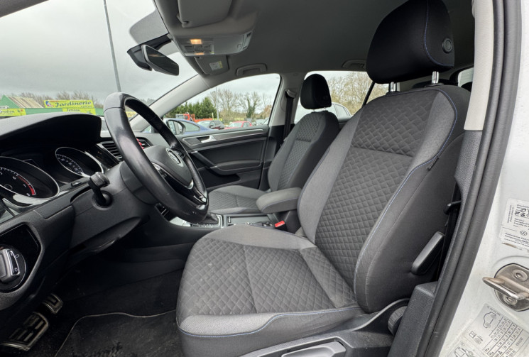 Volkswagen Golf 1.0 TSI 115ch Connect DSG7 /CARPLAY/CAMERA DE RECUL/ENTRETIEN VOLKSWAGEN/GTIE 6 MOIS