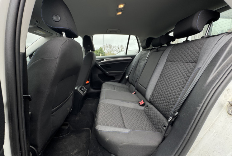 Volkswagen Golf 1.0 TSI 115ch Connect DSG7 /CARPLAY/CAMERA DE RECUL/ENTRETIEN VOLKSWAGEN/GTIE 6 MOIS
