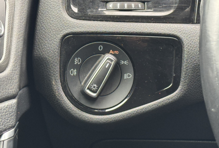 Volkswagen Golf 1.0 TSI 115ch Connect DSG7 /CARPLAY/CAMERA DE RECUL/ENTRETIEN VOLKSWAGEN/GTIE 6 MOIS