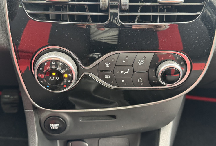RENAULT CLIO CLIO 1.2 16v 75 ch Limited