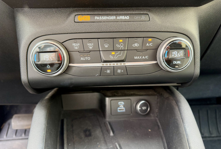 Ford Kuga III 2.5 Duratec 16V 225 PHEV / CARPLAY / AFFICHAGE TETE HAUTE