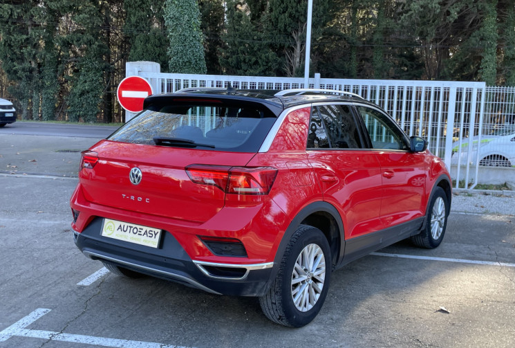 VOLKSWAGEN T-ROC 1.0 TSI 115 LOUNGE * Français / Apple CarPlay / GPS  / En stock