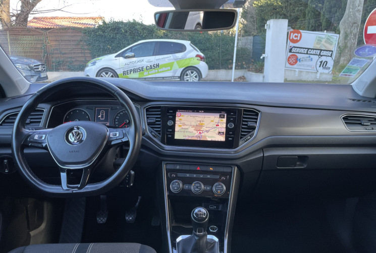 VOLKSWAGEN T-ROC 1.0 TSI 115 LOUNGE * Français / Apple CarPlay / GPS  / En stock