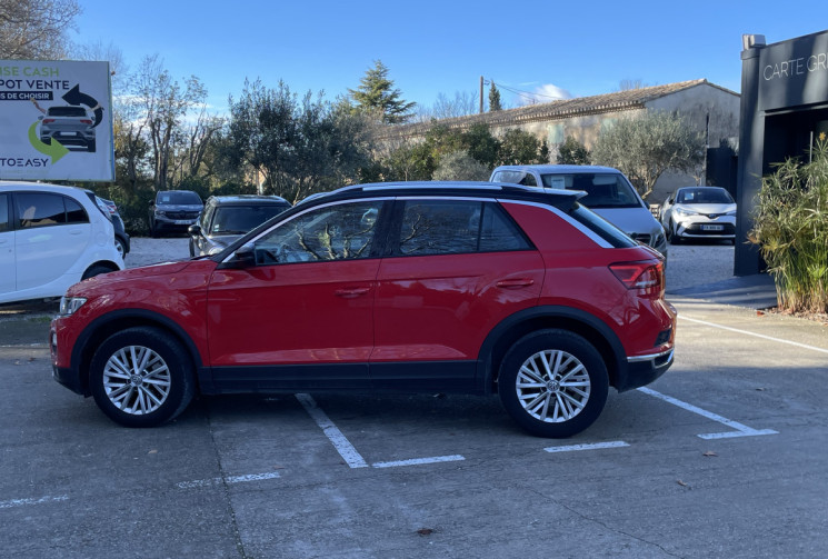 VOLKSWAGEN T-ROC 1.0 TSI 115 LOUNGE * Français / Apple CarPlay / GPS  / En stock