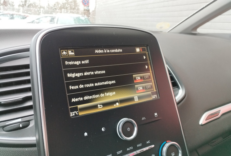 RENAULT SCENIC IV 1.7 BlueDCi 120 EDC Business 