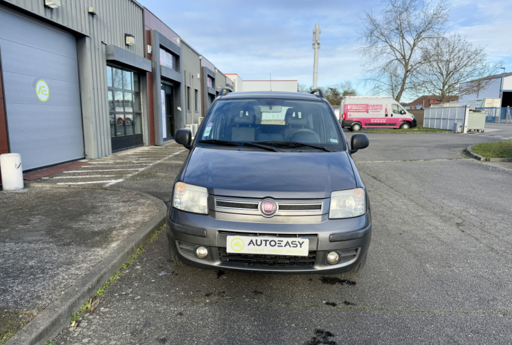 FIAT PANDA 1.2 8v 69ch Dynamic / Courroie de distribution neuve/ Mode CITY