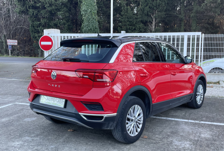 VOLKSWAGEN T-ROC 1.0 TSI 115 LOUNGE * Français / Apple CarPlay / GPS  / En stock