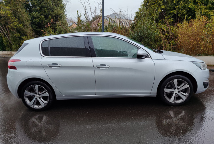 PEUGEOT 308 1.6 THP 155ch Féline 5p