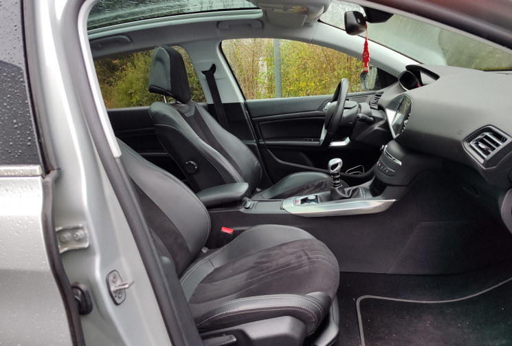 PEUGEOT 308 1.6 THP 155ch Féline 5p