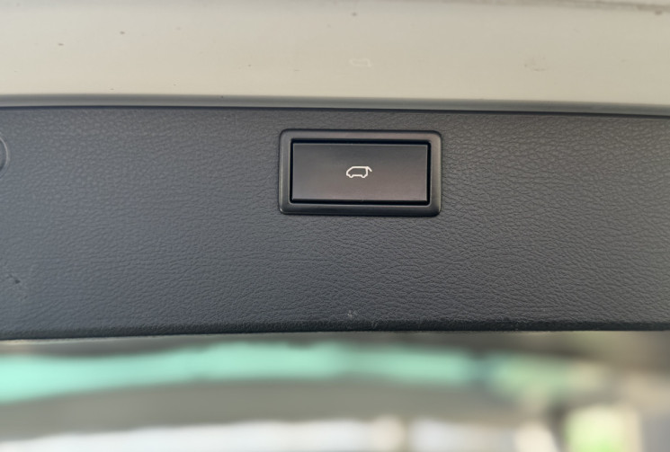 Volkswagen MULTIVAN 2.0 TSi 204 4Motion DSG7 4x4 avec option blocage de différentiel