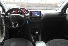 PEUGEOT 208 208 BLUEHDI 100 S&S  ACTIVE BUSINESS R 