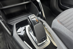 PEUGEOT 2008 Active Business 130 ch EAT8 / Carplay / Entretien complet Peugeot / Garantie 6 mois
