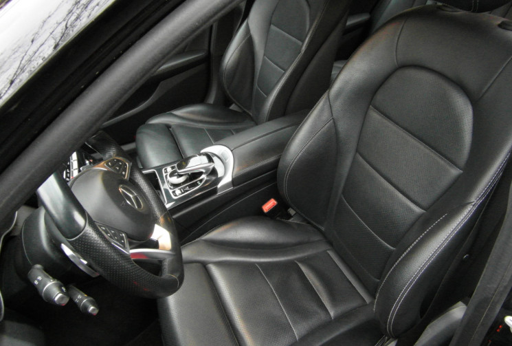 Mercedes Classe C CLASSE C 220 AMG LINE +ROUES HIVERS POUR PROFESSIONNELS