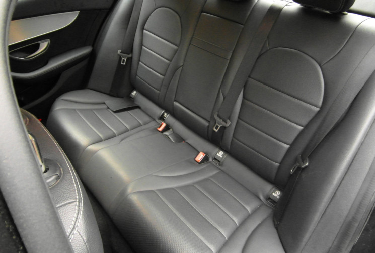 Mercedes Classe C CLASSE C 220 AMG LINE +ROUES HIVERS POUR PROFESSIONNELS