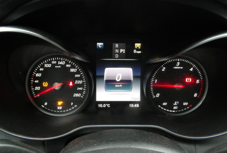 Mercedes Classe C CLASSE C 220 AMG LINE +ROUES HIVERS POUR PROFESSIONNELS