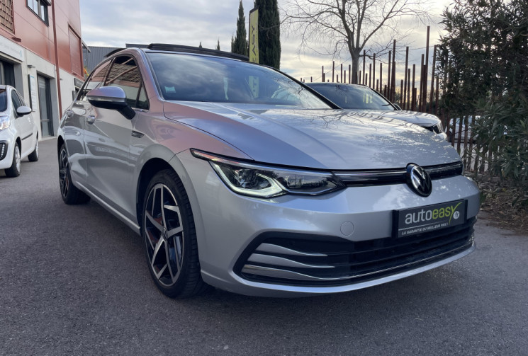 Volkswagen Golf 8 1.5 eTSi Hybride DSG7 150 cv STYLE / Toit Ouvrant / Parfait État / Suivi