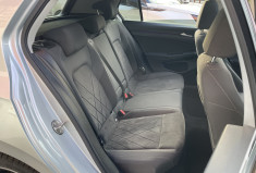 Volkswagen Golf 8 1.5 eTSi Hybride DSG7 150 cv STYLE / Toit Ouvrant / Parfait État / Suivi
