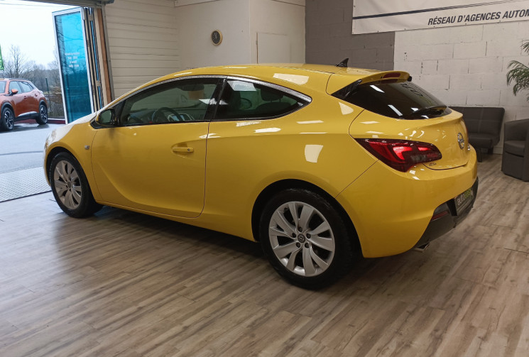 Opel Astra GTC 1.6 Turbo 180 cv Sport 1ere Main suivi complet opel