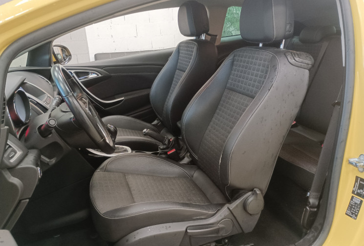 Opel Astra GTC 1.6 Turbo 180 cv Sport 1ere Main suivi complet opel